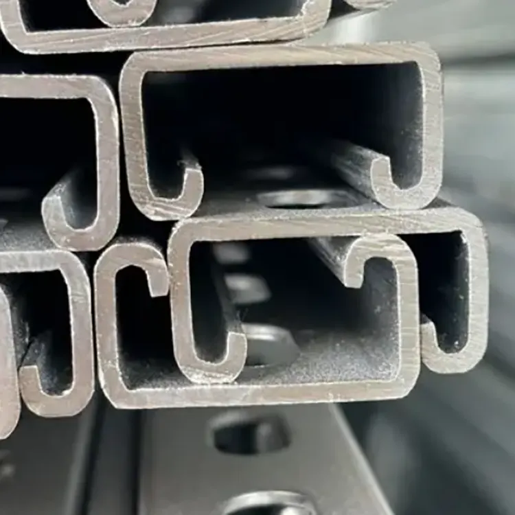Canal C galvanizado en caliente