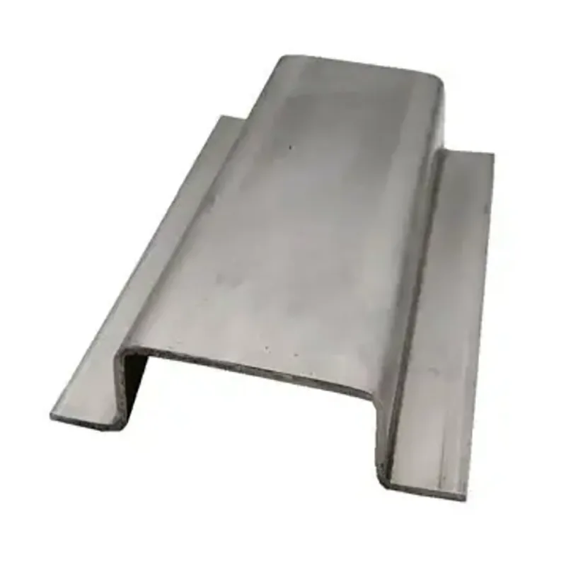 Perfil Omega galvanizado en caliente