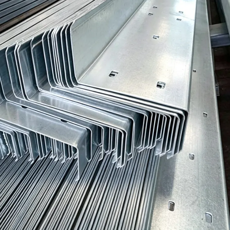 Canal Z galvanizado en caliente