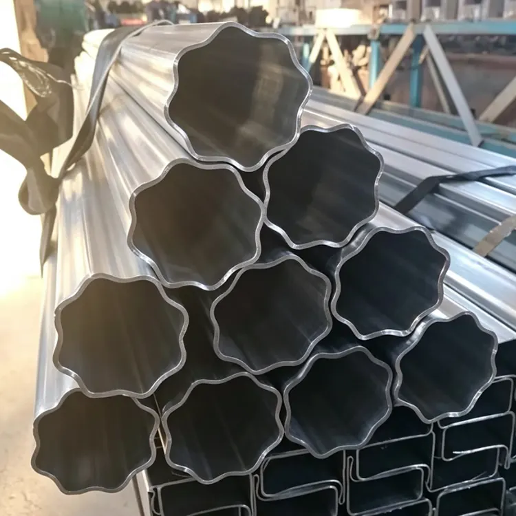 Tubo de acero en forma de flor de ciruelo